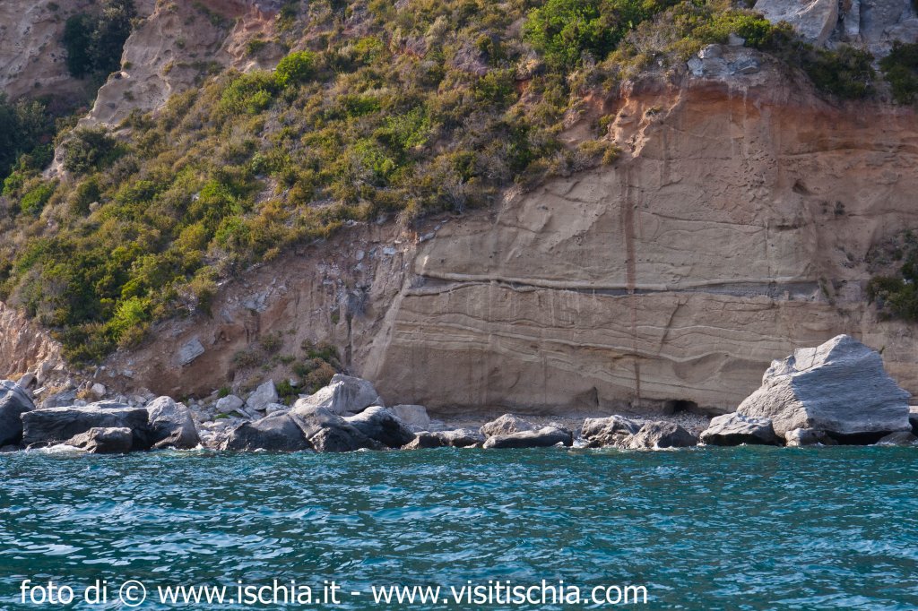 Ischiait Spiaggia Di San Francesco